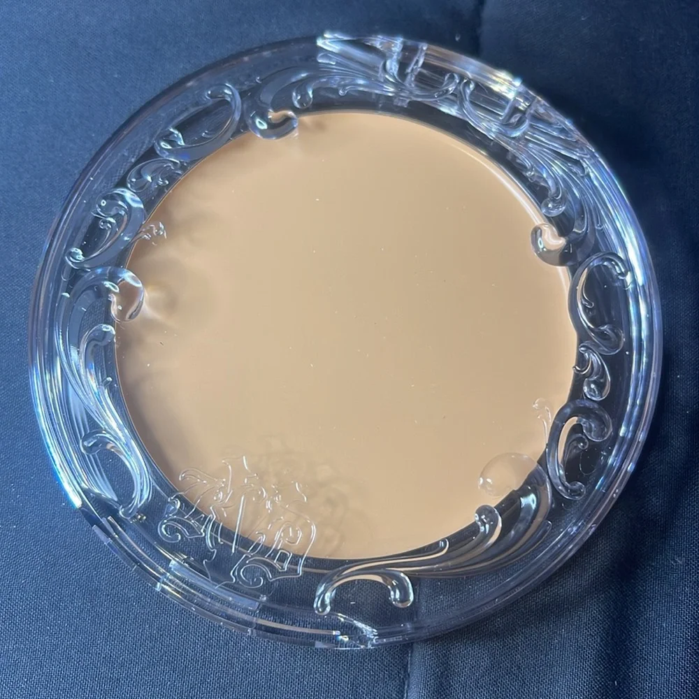 KVD Light 021 Good Apple Lightweight Full-Coverage Cream Foundation Balm